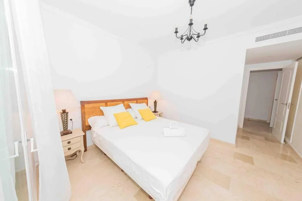 Terrazas De Banus / 2Bed/ 2Bath/Wifi Apartment Marbella