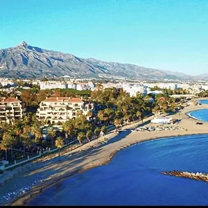 Apartment Incredible Luxury Location In Puerto Banus For Families, Marbella